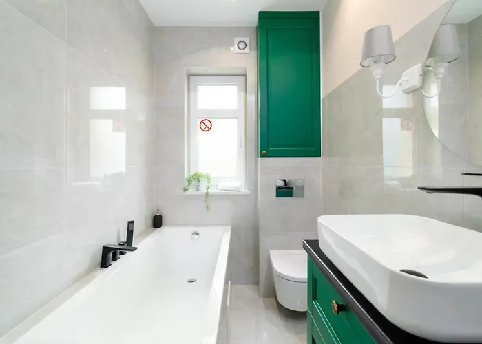 Royal - Deptak, Parking W Garazu W Cenie! Apartmán