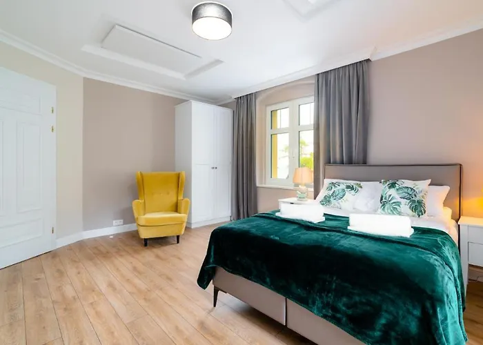 Apartment Royal - Deptak, Parking W Garazu W Cenie!