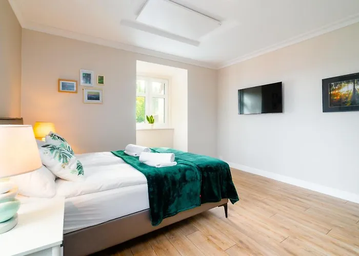 Apartment Royal - Deptak, Parking W Garazu W Cenie!