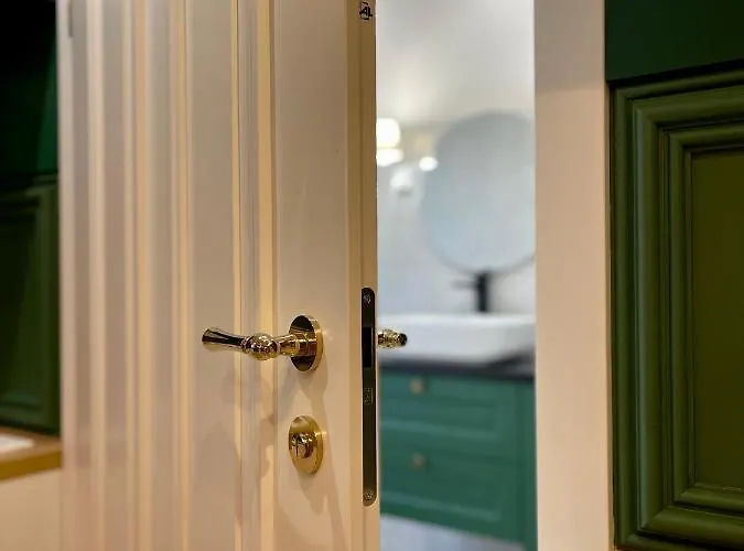 Apartment Royal - Deptak, Parking W Garazu W Cenie! Karpacz